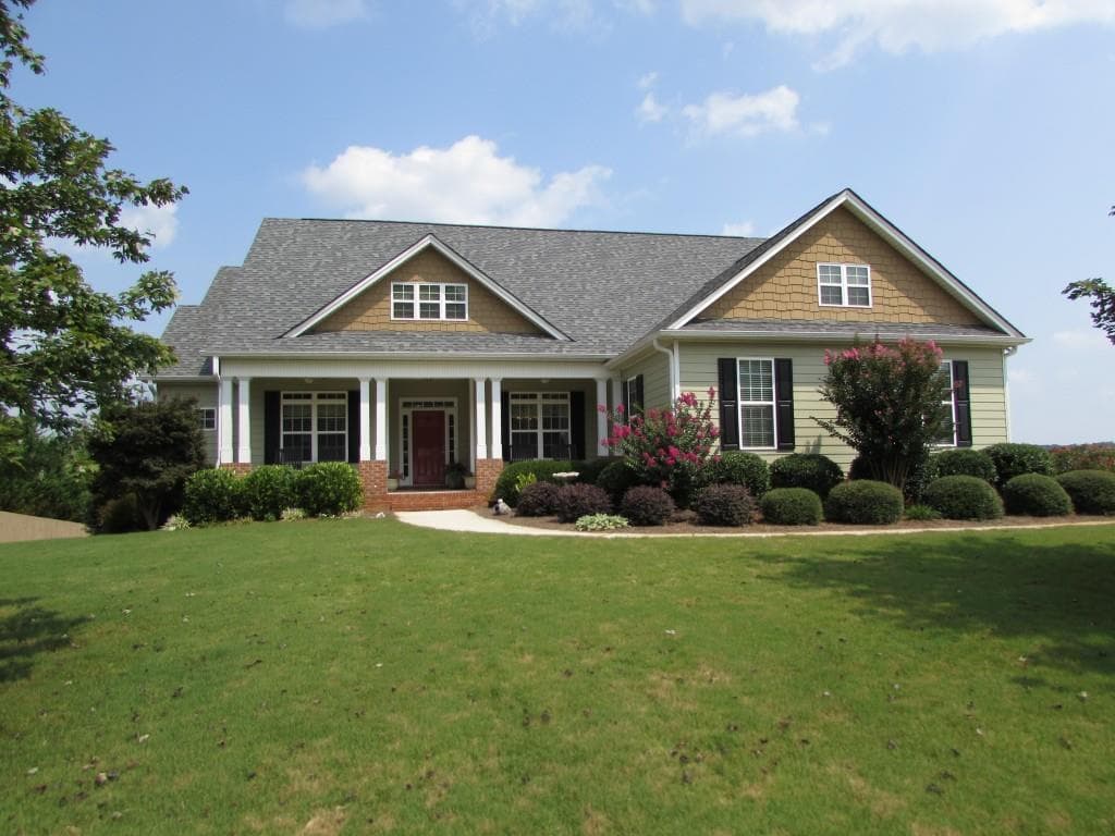 311 Durham Drive, Hoschton, GA 30548 — most recent listing photo