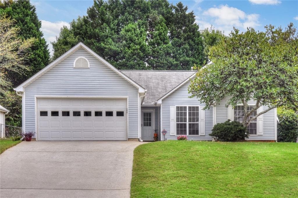3 bedroom, 1,450 sq ft single family residence sold at 800 Mill Station Drive, Lawrenceville, GA 30046