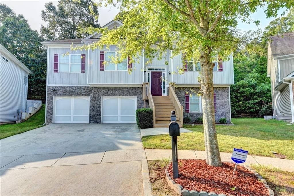 5 bedroom, 2,343 sq ft single family residence sold at 698 Austin Creek Drive, Buford, GA 30518