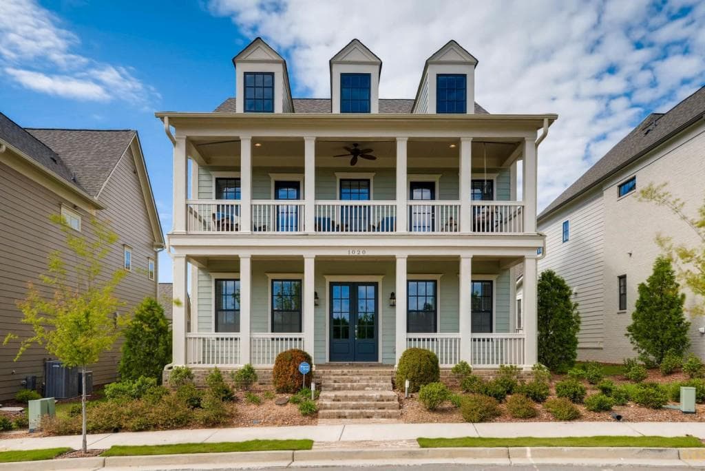5 bedroom, 4,482 sq ft single family residence sold at 1020 Celebration Drive, Roswell, GA 30076