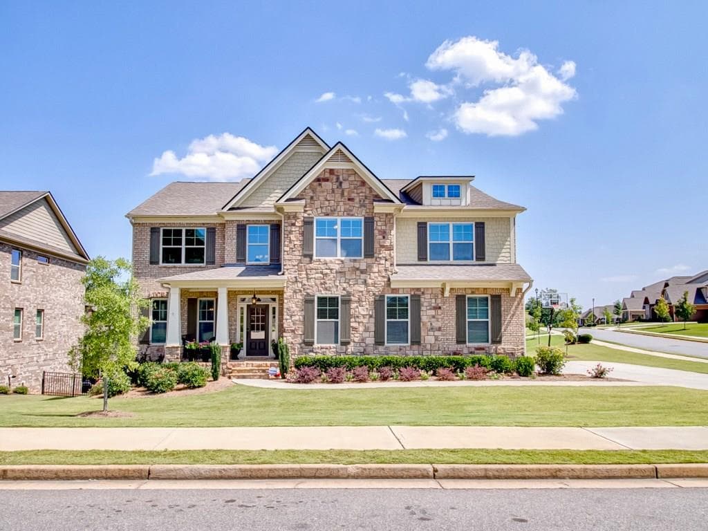 8835 Cobblestone Lane, Cumming, GA 30041 — most recent listing photo