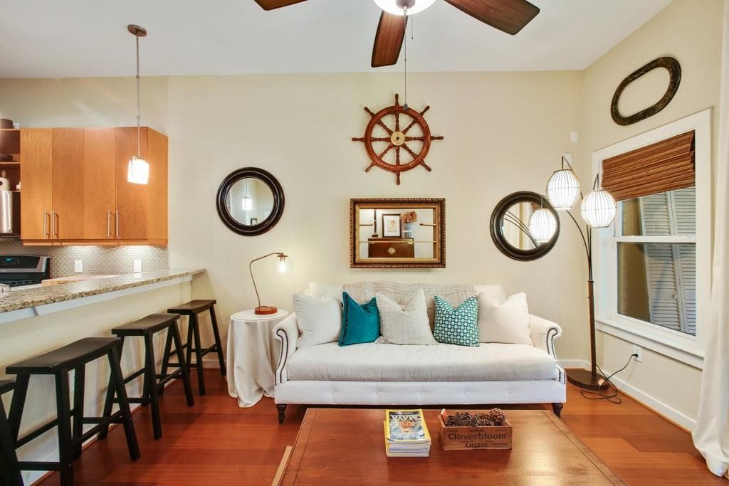 1 bedroom condominium sold at 870 Inman Village Parkway 212, Atlanta, GA 30307