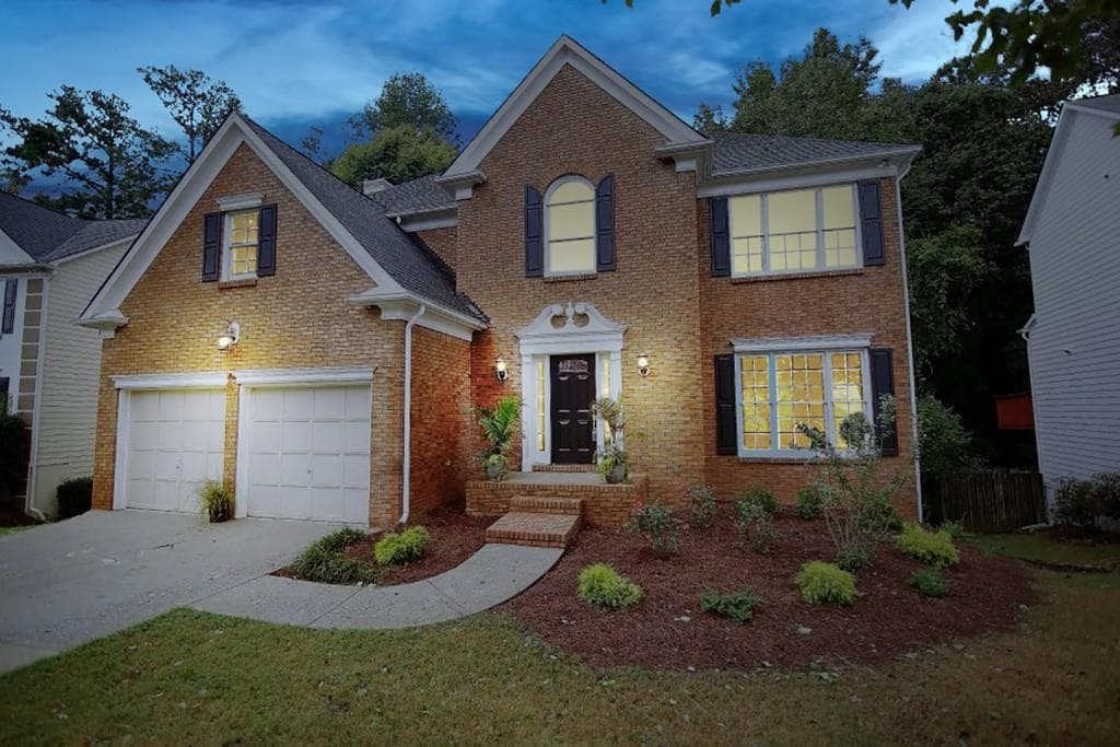 10850 Chatburn Way, Johns Creek, GA 30097 — most recent listing photo
