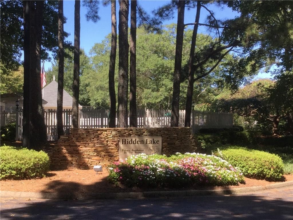 110 Mill Pond Road, Roswell, GA 30076 — most recent listing photo