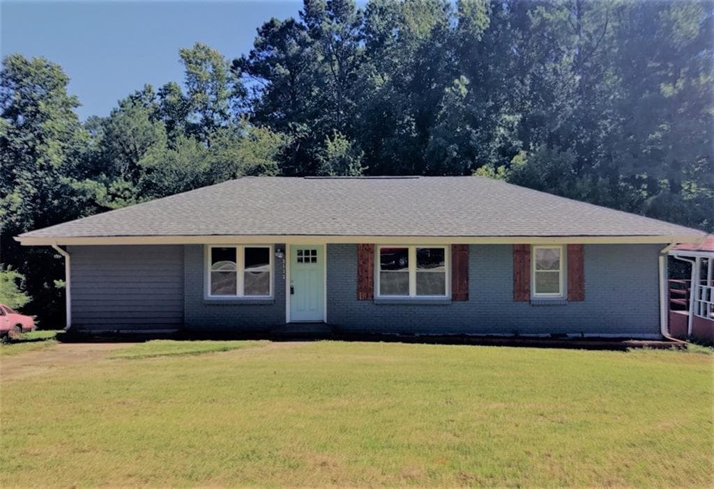 4 bedroom single family residence sold at 2113 Garden Circle, Decatur, GA 30032