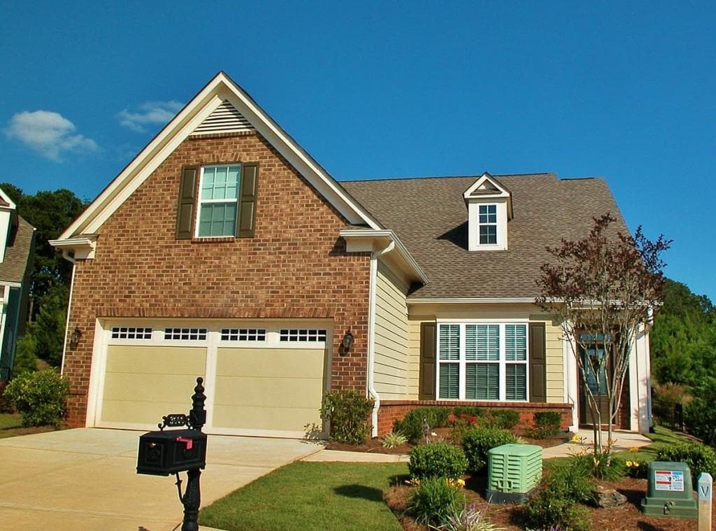2 bedroom, 1,771 sq ft single family residence sold at 3606 Cedarwood Lane, Gainesville, GA 30504
