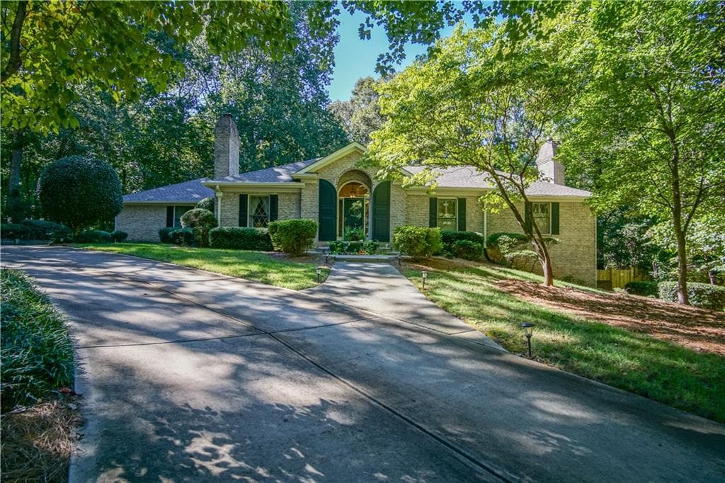 2758 Chimney Springs Drive, Marietta, GA 30062 — most recent listing photo
