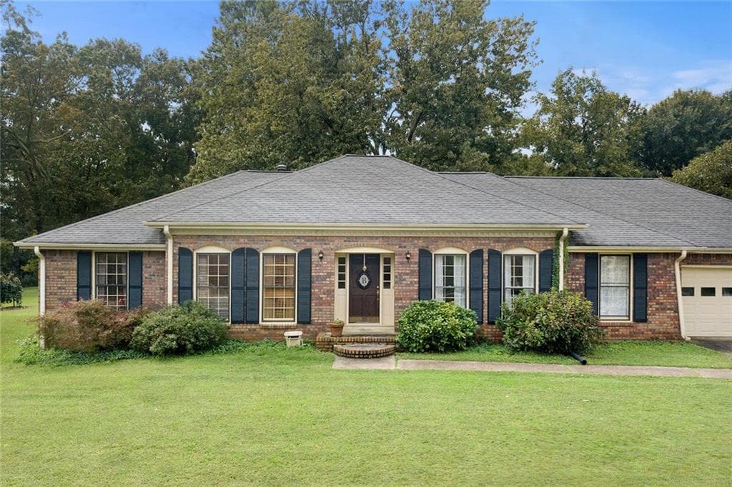 570 Shay Drive, Marietta, GA 30060 — most recent listing photo