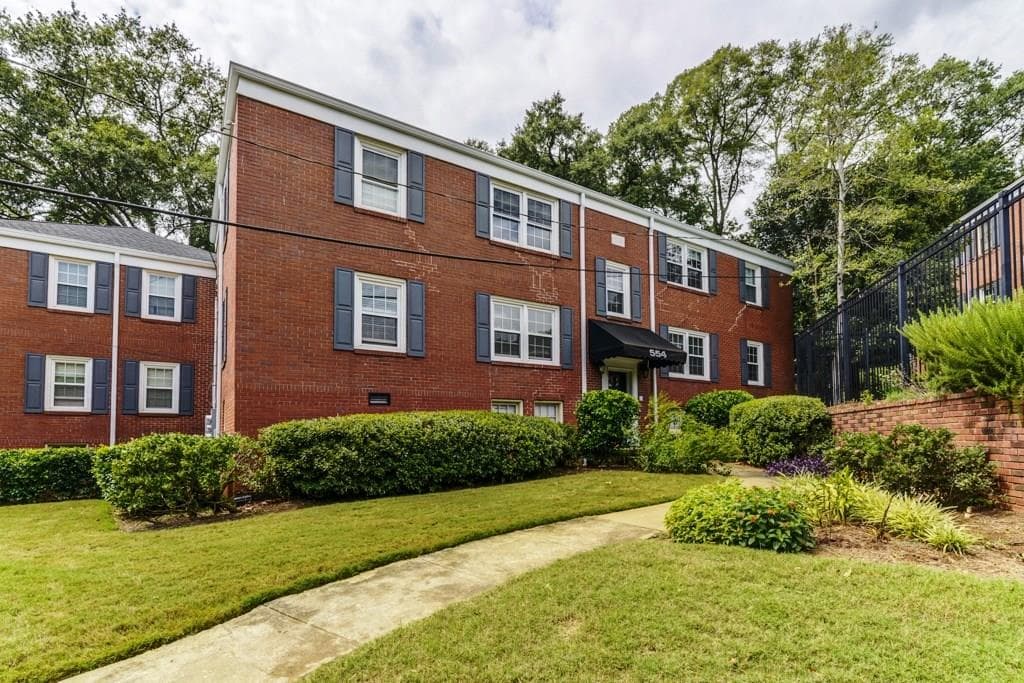 554 Goldsboro Road A, Atlanta, GA 30307 — most recent listing photo