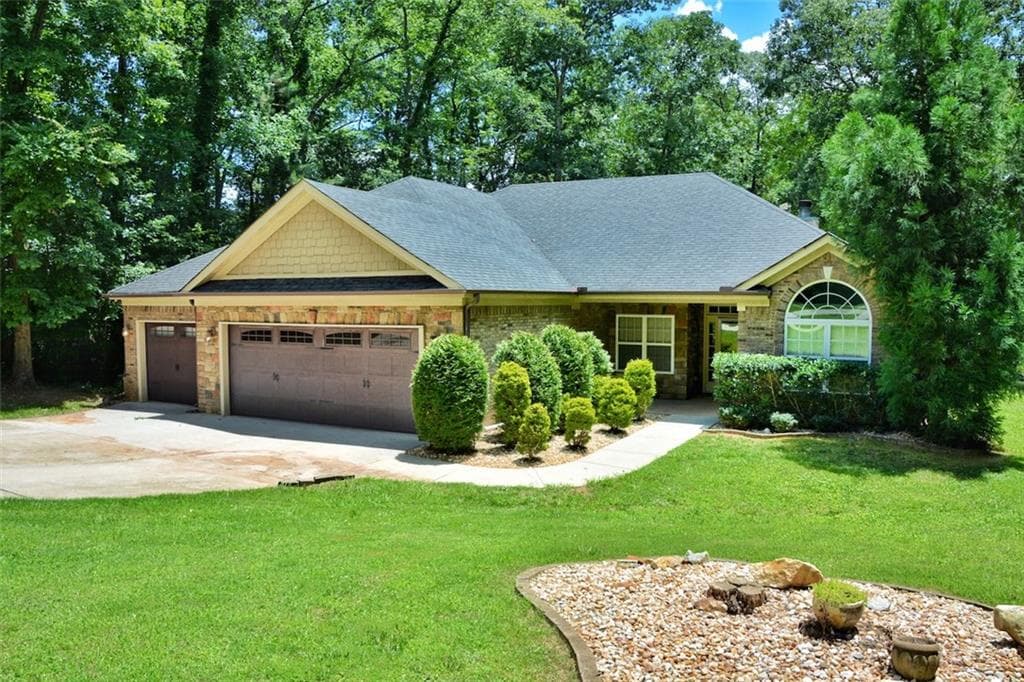 8880 Edinburg Drive, Winston, GA 30187 — most recent listing photo