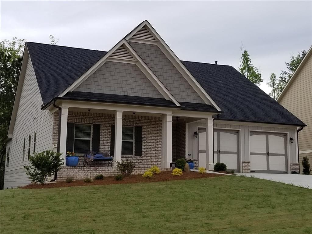 3 bedroom, 2,640 sq ft single family residence sold at 245 Sweetbriar Club Drive, Woodstock, GA 30188