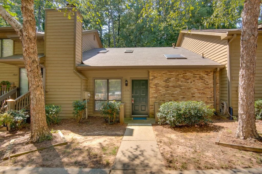 1858 D Youville Lane, Brookhaven, GA 30341 — most recent listing photo