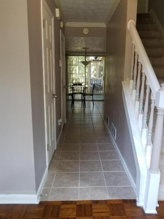 989 Pointer Ridge, Tucker, GA 30084 — most recent listing photo