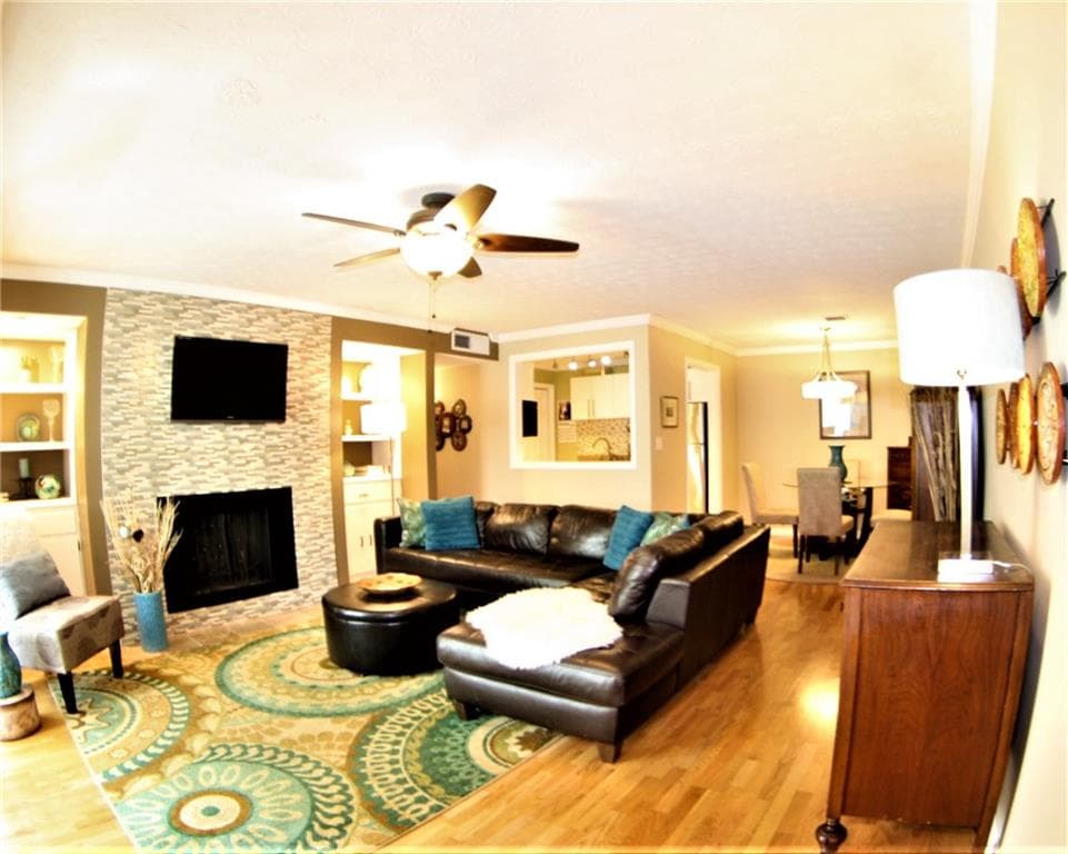1 bedroom, 998 sq ft condominium sold at 1122 Summit North Drive 1122, Atlanta, GA 30324