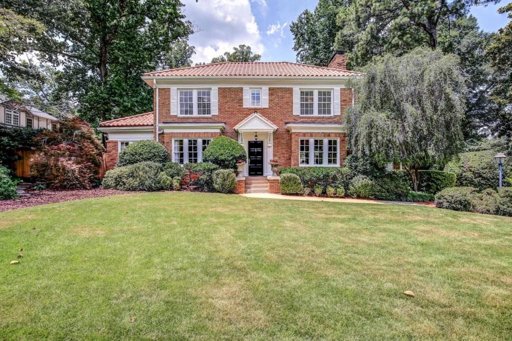 5 bedroom, 5,028 sq ft single family residence sold at 1108 Oxford Road, Atlanta, GA 30306