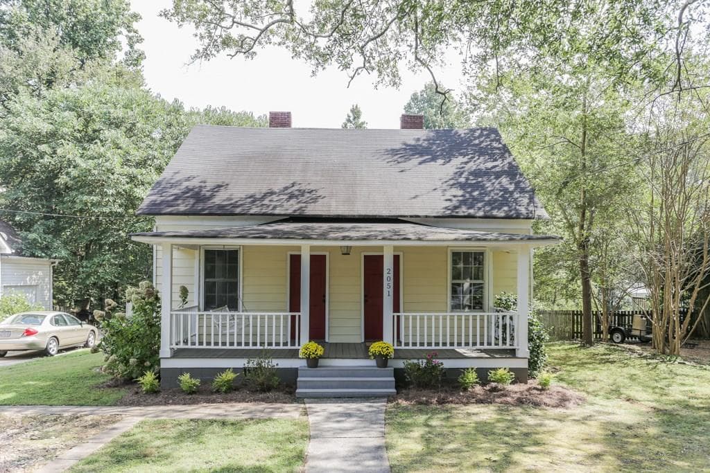 2 bedroom, 1,226 sq ft single family residence sold at 2051 Butler Way, Atlanta, GA 30318