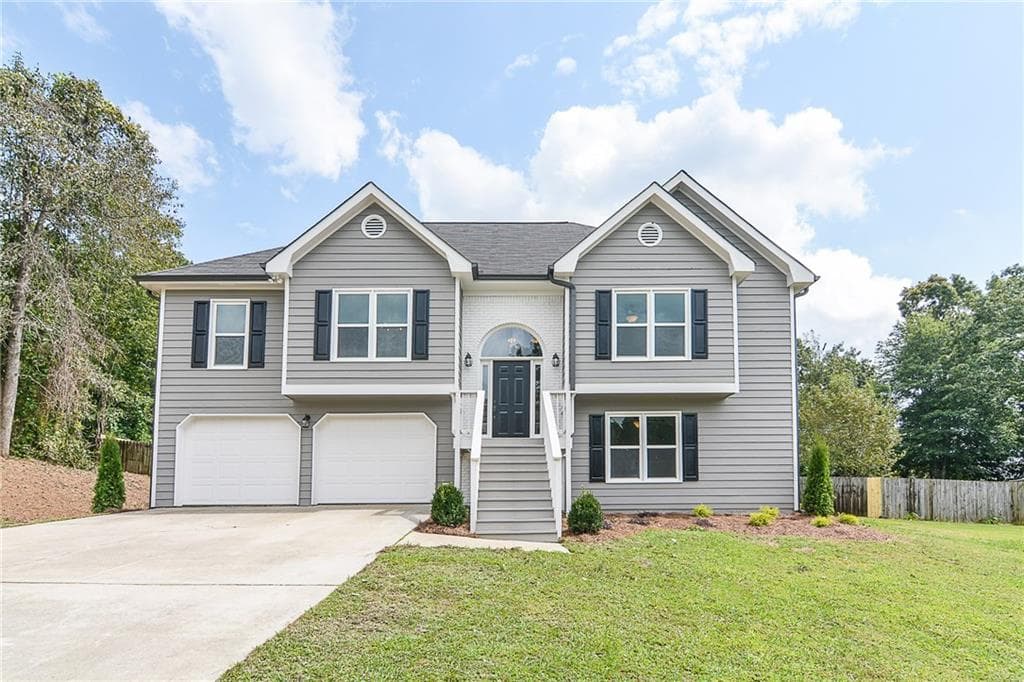 3815 Byrnwycke Drive, Buford, GA 30519 — most recent listing photo