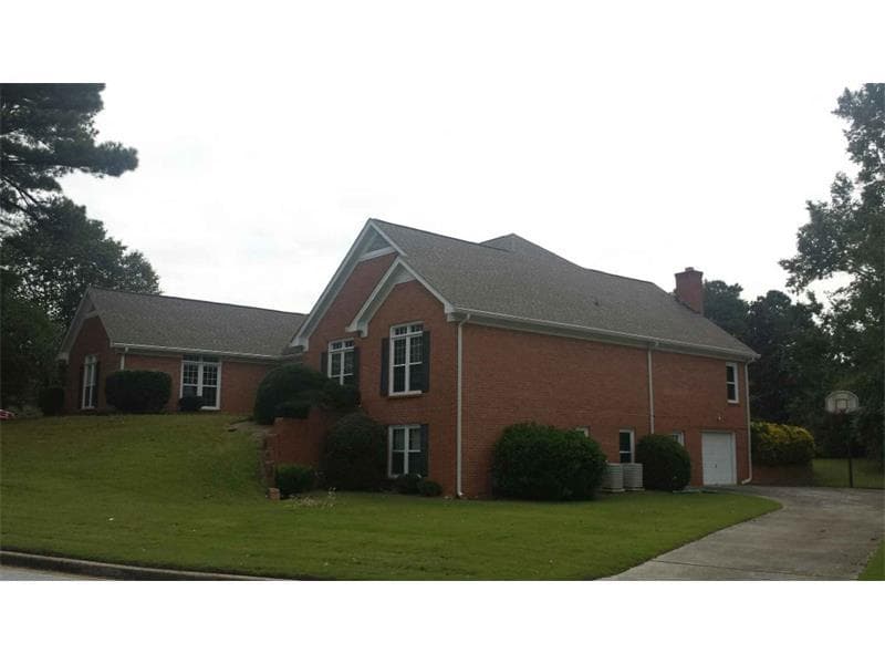 4 bedroom, 5,048 sq ft single family residence sold at 1359 Brentford Cove, Snellville, GA 30078