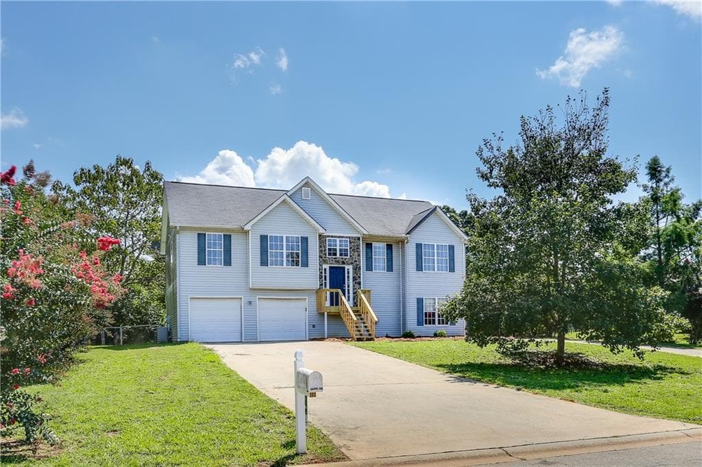 927 Justin Drive, Winder, GA 30680 — most recent listing photo