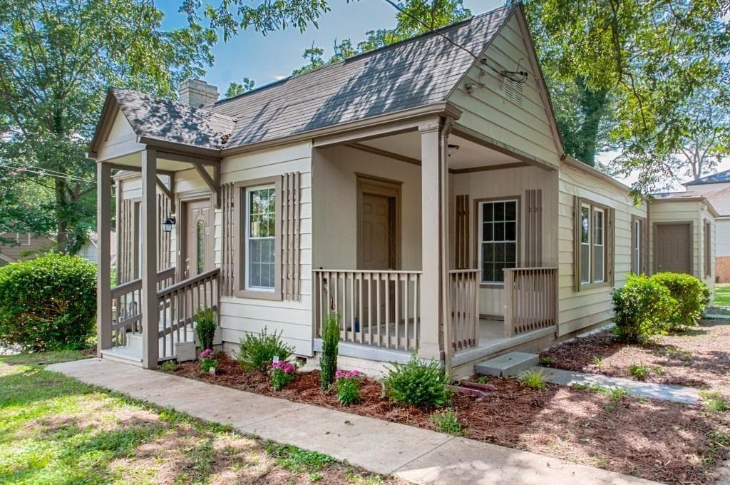 3 bedroom, 1,331 sq ft single family residence sold at 49 Wyman Street, Atlanta, GA 30317