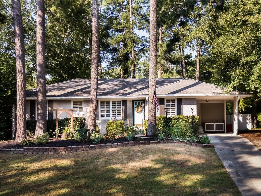 1897 Fairway Circle, Brookhaven, GA 30319 — most recent listing photo
