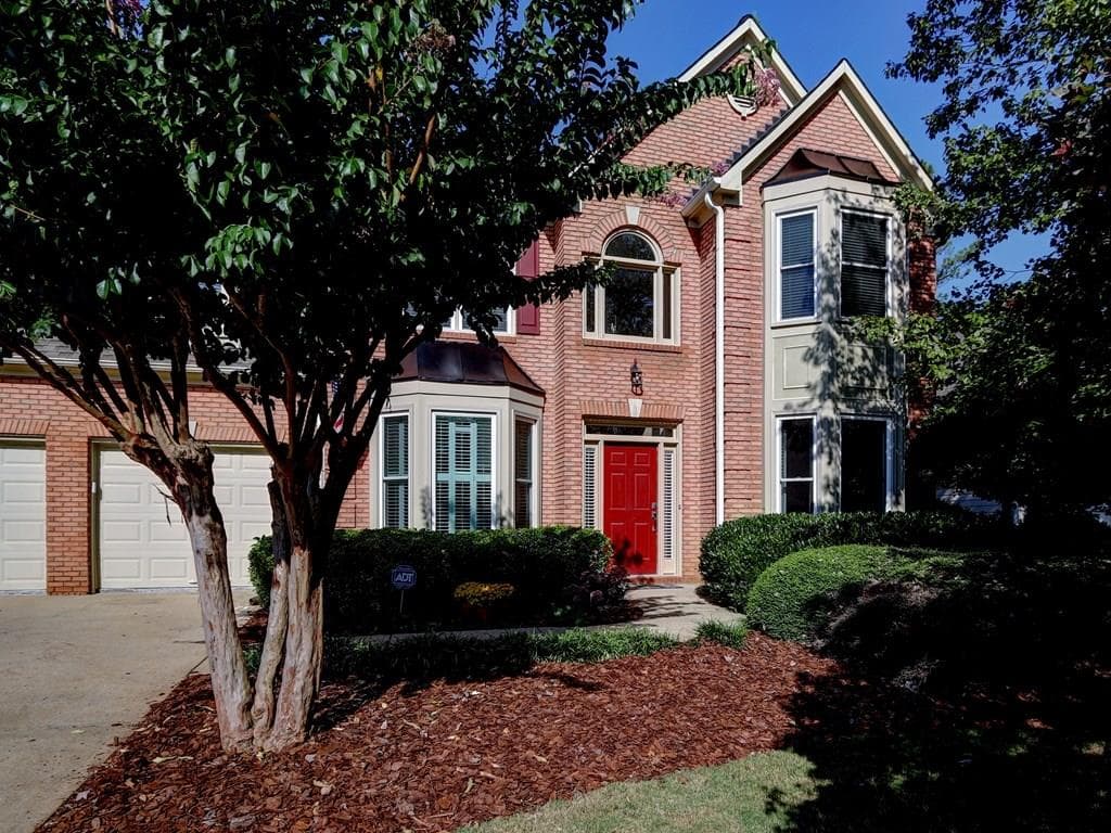 4 bedroom, 2,469 sq ft single family residence sold at 3203 Belford Drive, Marietta, GA 30066