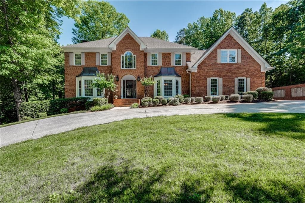 12085 Brookfield Club Drive, Roswell, GA 30075 — most recent listing photo