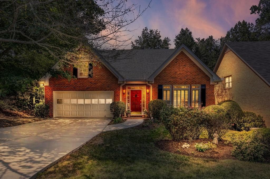 2468 Kings Arms Drive, Atlanta, GA 30345 — most recent listing photo