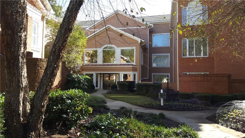 5640 Brooke Ridge Drive 5640, Dunwoody, GA 30338 — most recent listing photo