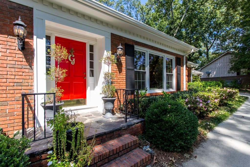 230 Abington Drive, Atlanta, GA 30328 — most recent listing photo