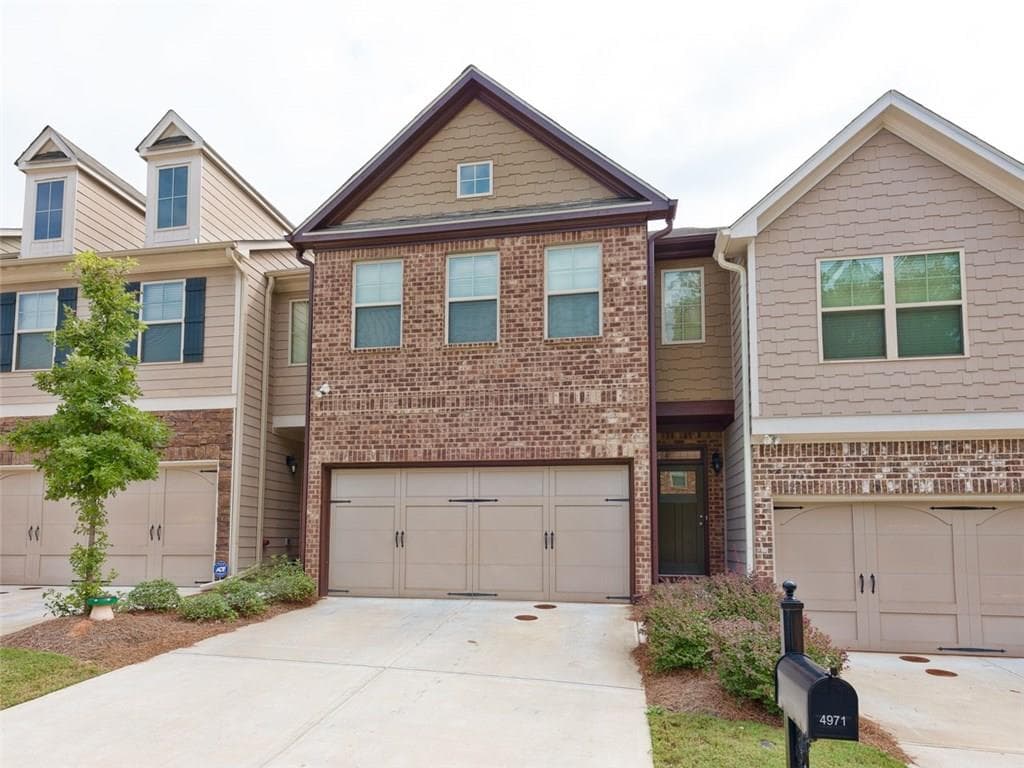 4971 Whiteoak Walk 19, Smyrna, GA 30080 — most recent listing photo