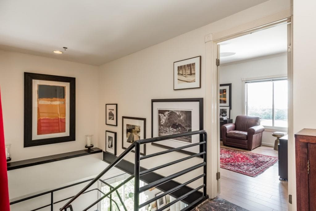 2 bedroom, 1,250 sq ft condominium sold at 587 Virginia Avenue 1001, Atlanta, GA 30306