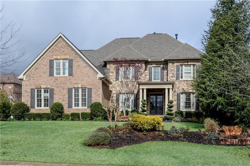 6 bedroom, 5,091 sq ft single family residence sold at 1535 Glenhaven Way, Lawrenceville, GA 30043