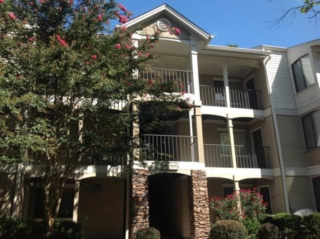 2017 Wingate Way, Sandy Springs, GA 30350 — most recent listing photo