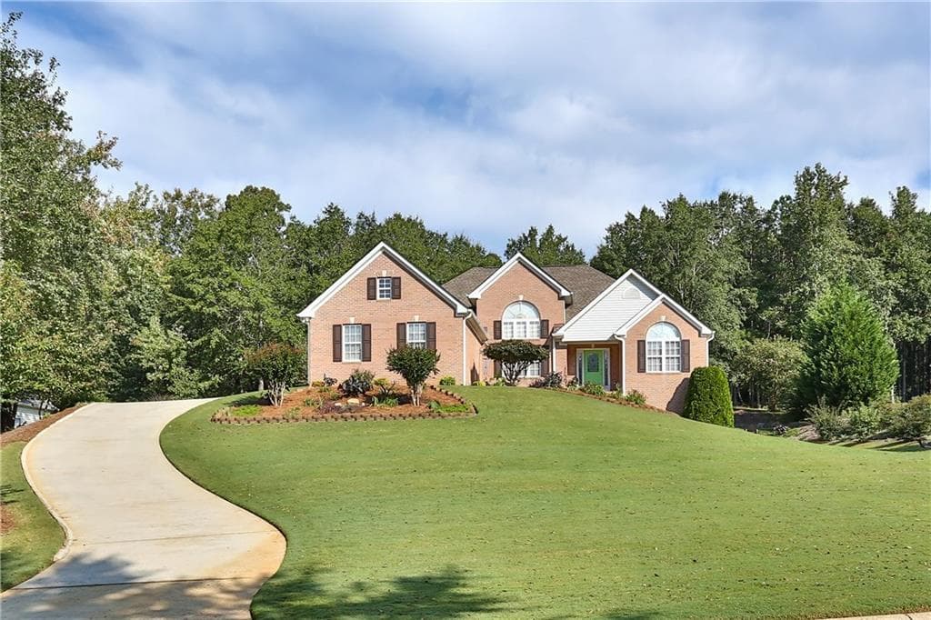 68 Royal Crest Drive, Braselton, GA 30517 — most recent listing photo