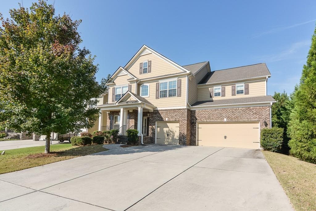 4 bedroom, 4,338 sq ft single family residence sold at 302 Mint Court, Acworth, GA 30102