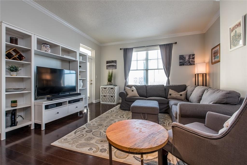 1 bedroom, 764 sq ft condominium sold at 1101 Juniper Street 1012, Atlanta, GA 30309