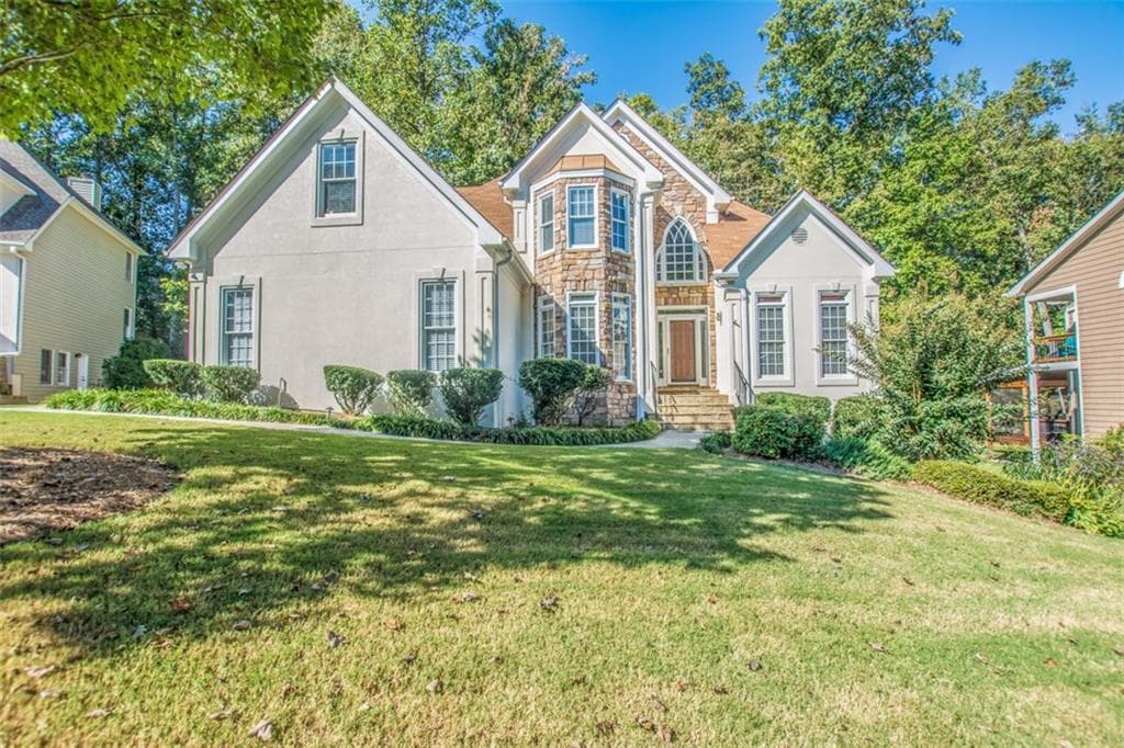 5 bedroom, 3,260 sq ft single family residence sold at 1820 EAGLE SUMMIT Court, Lawrenceville, GA 30043