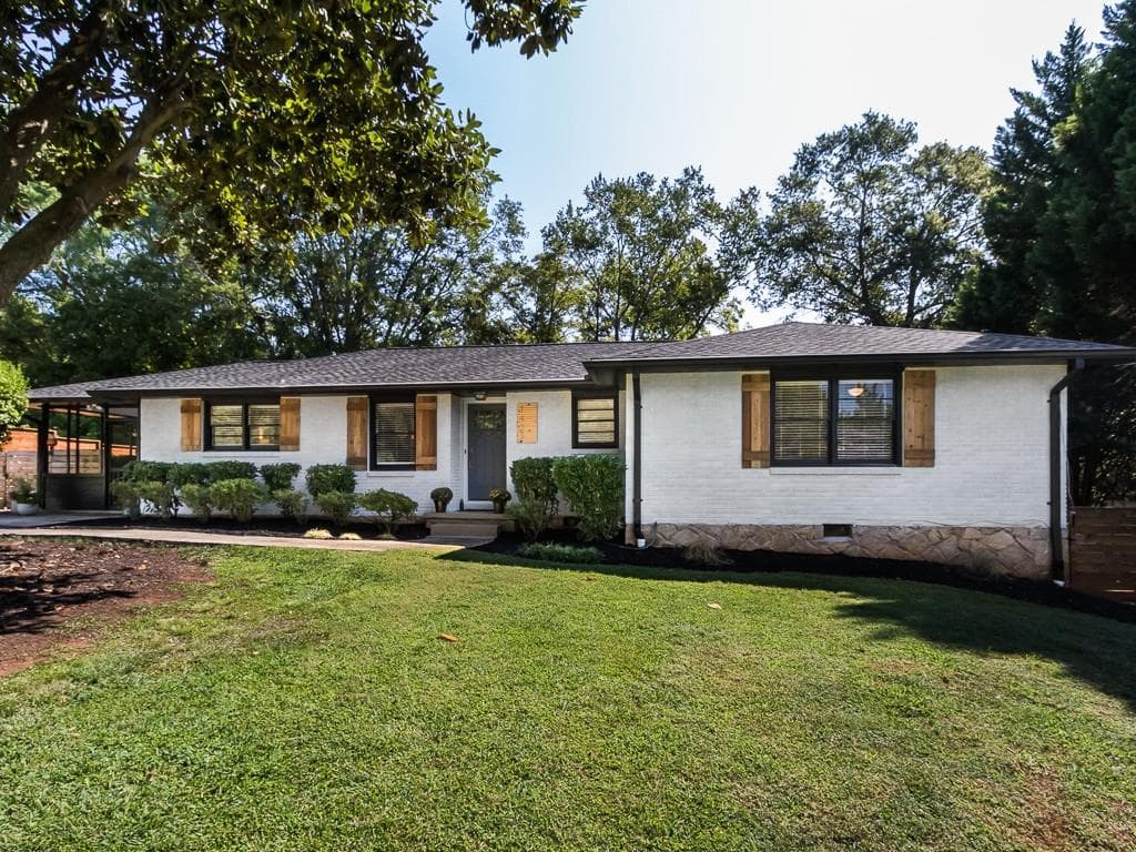 1403 Nalley Circle, Decatur, GA 30033 — most recent listing photo