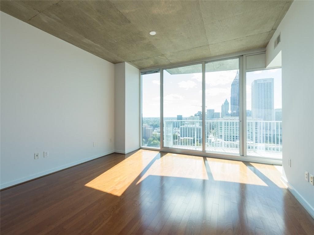 1 bedroom, 877 sq ft condominium sold at 860 Peachtree Street 2404, Atlanta, GA 30308