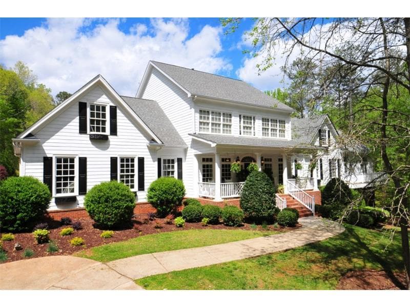 735 Old Oak Trace, Johns Creek, GA 30022 — most recent listing photo