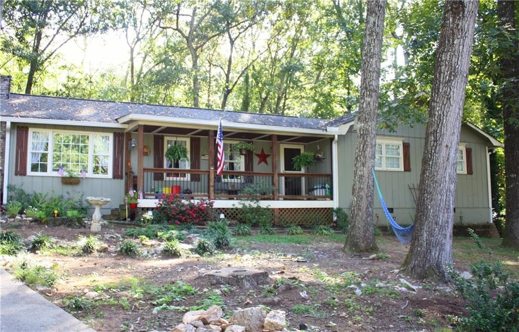 3 bedroom, 1,530 sq ft single family residence sold at 166 Fox Place, Canton, GA 30114