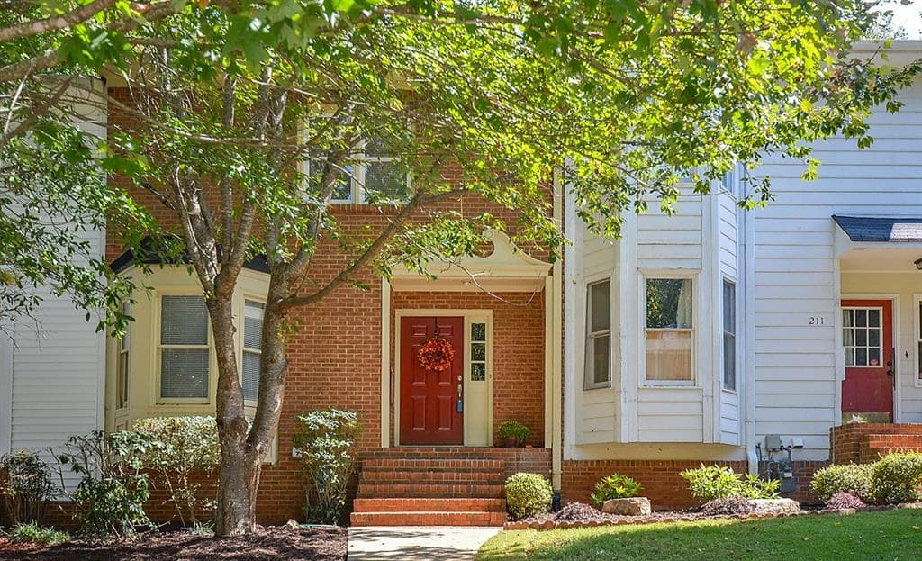 213 Hembree Park Terrace, Roswell, GA 30076 — most recent listing photo