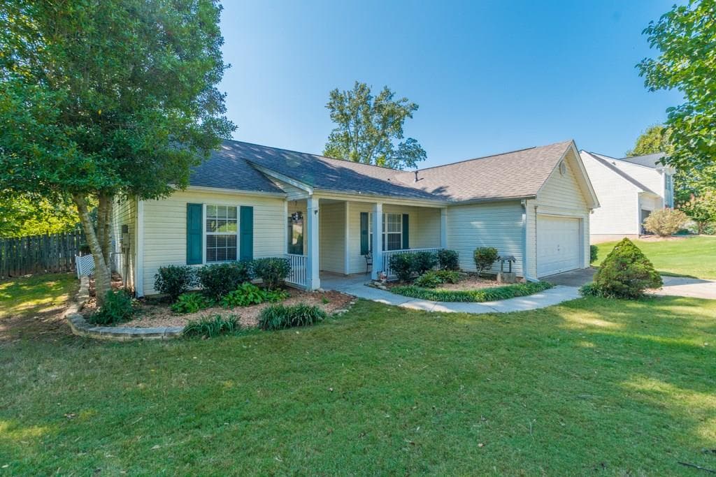 3 bedroom, 1,815 sq ft single family residence sold at 4265 RIDGEBROOK BEND, Cumming, GA 30028