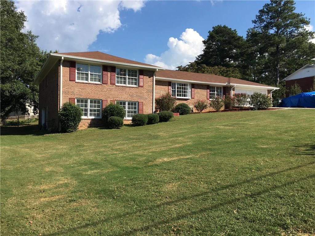 4 bedroom single family residence sold at 6848 Heritage Parkway, Lithia Springs, GA 30122