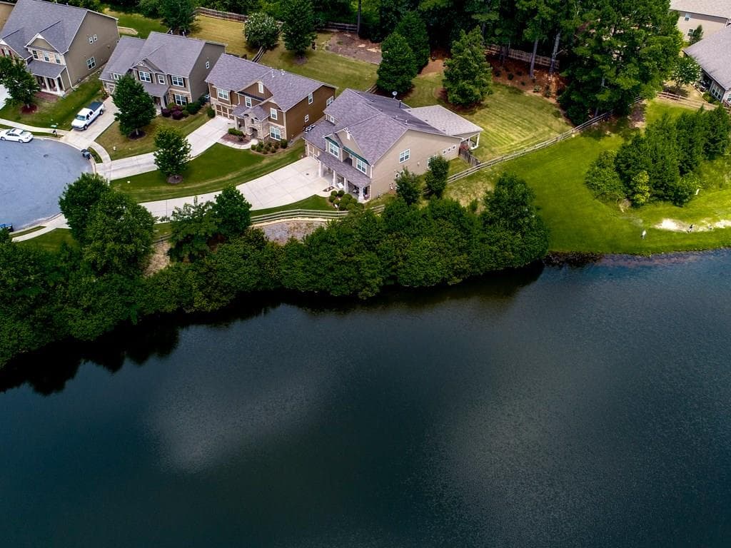 5 bedroom, 3,188 sq ft single family residence sold at 257 Anniversary Lane, Acworth, GA 30102