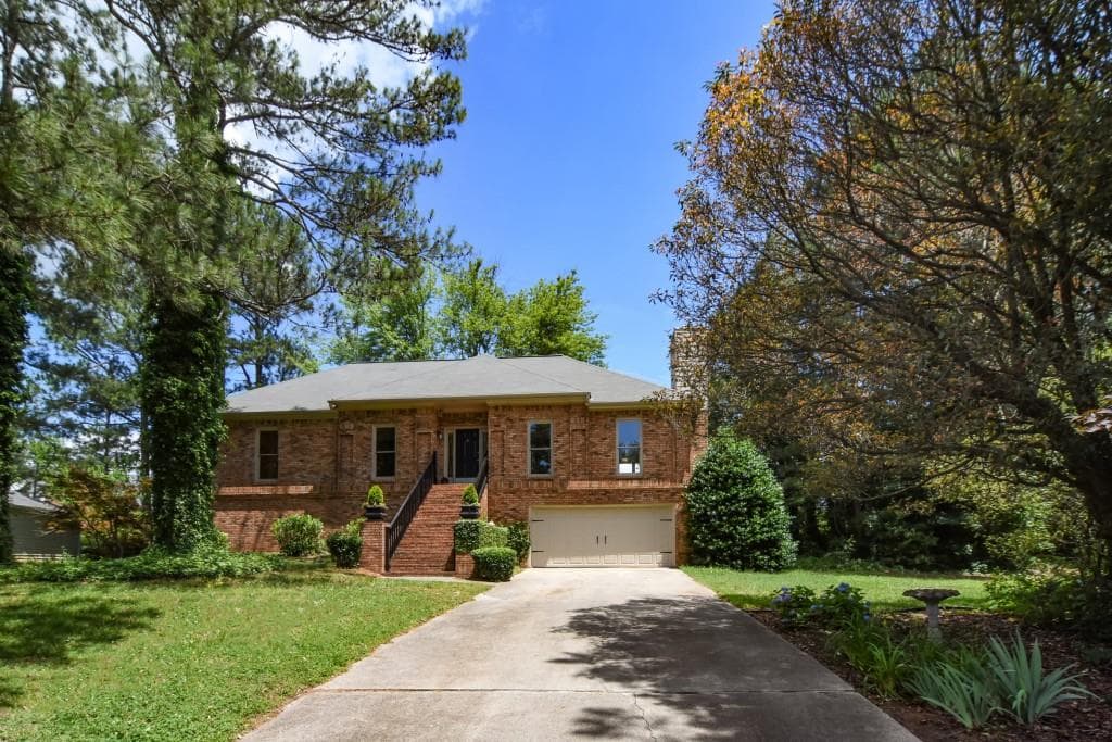 1508 Old Hunters Trace, Marietta, GA 30062 — most recent listing photo