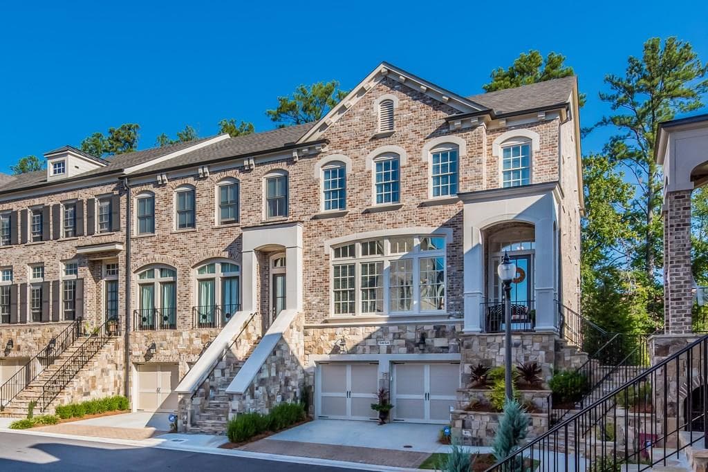 5054 Merton Lane, Marietta, GA 30068 — most recent listing photo