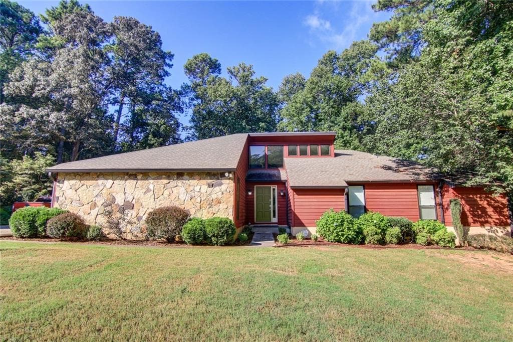 5 bedroom, 2,277 sq ft single family residence sold at 357 Shire Way, Lawrenceville, GA 30044