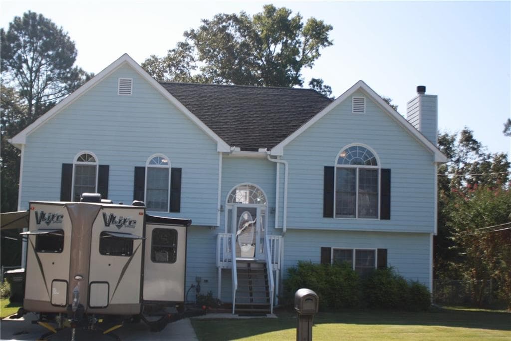 1365 Shamrock Hill Circle, Loganville, GA 30052 — most recent listing photo